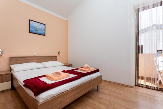 Apartments Marinko Baska  Bagian luar foto