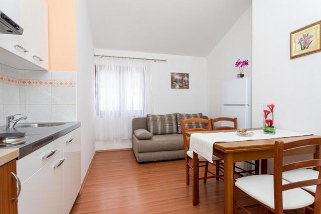 Apartments Marinko Baska  Bagian luar foto